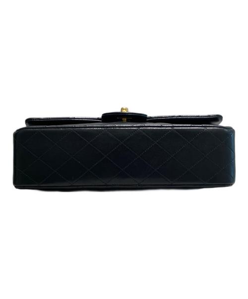 CHANEL（シャネル）CHANEL (シャネル) Wフラップチェーンショルダーバッグ ブラックの古着・服飾アイテム