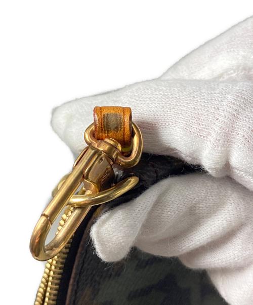 LOUIS VUITTON（ルイ ヴィトン）LOUIS VUITTON (ルイ ヴィトン) モノグラム グラフィティ ポシェット・アクセソワールの古着・服飾アイテム