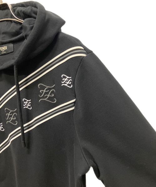 FENDI（フェンディ）FENDI (フェンディ) FFロゴ刺繍パーカー ブラック サイズ:Mの古着・服飾アイテム