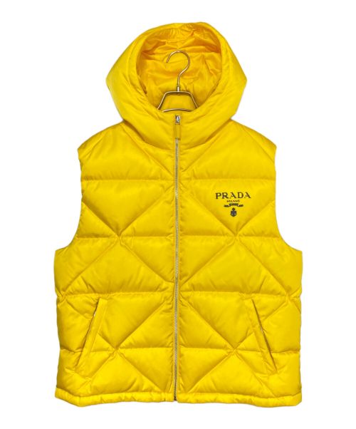PRADA（プラダ）PRADA (プラダ) リナイロンダウンベスト イエロー サイズ:XLの古着・服飾アイテム