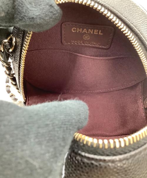 CHANEL（シャネル）CHANEL (シャネル) チェーンショルダーラウンドバッグ マトラッセ ブラックの古着・服飾アイテム