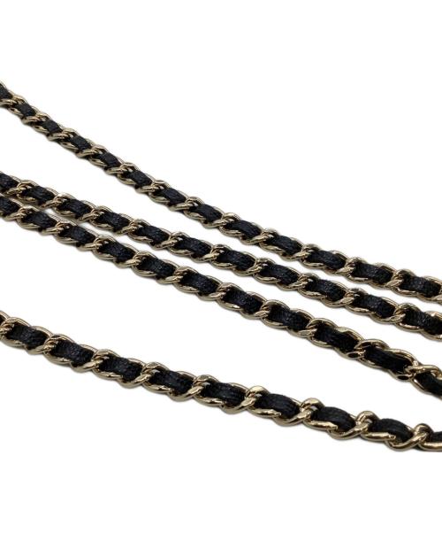 CHANEL（シャネル）CHANEL (シャネル) チェーンショルダーラウンドバッグ マトラッセ ブラックの古着・服飾アイテム