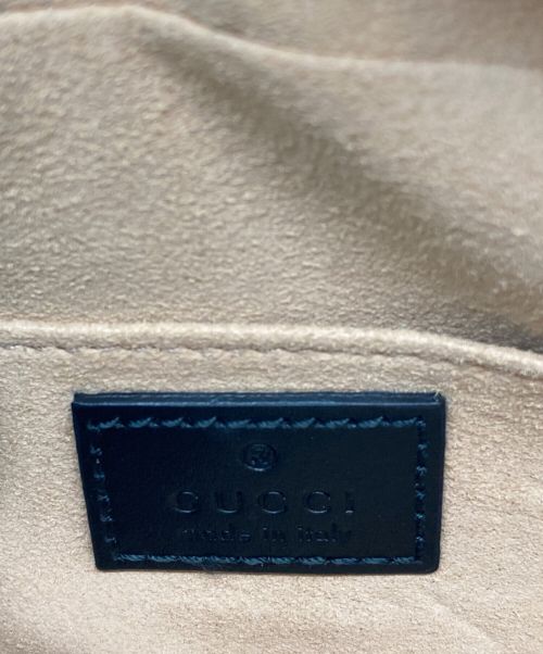 GUCCI（グッチ）GUCCI (グッチ) チェーンショルダーバッグ　GGマーモント ブラックの古着・服飾アイテム