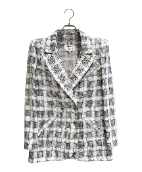 CHANEL（シャネル）CHANEL (シャネル) P63 ココボタンツイードダブルジャケット ホワイト×ブラック サイズ:34の古着・服飾アイテム