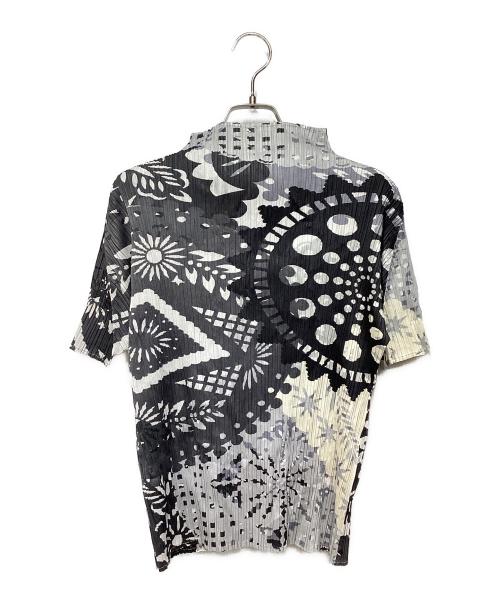 PLEATS PLEASE（プリーツプリーズ）PLEATS PLEASE (プリーツプリーズ) プリーツカットソー ブラック サイズ:3の古着・服飾アイテム