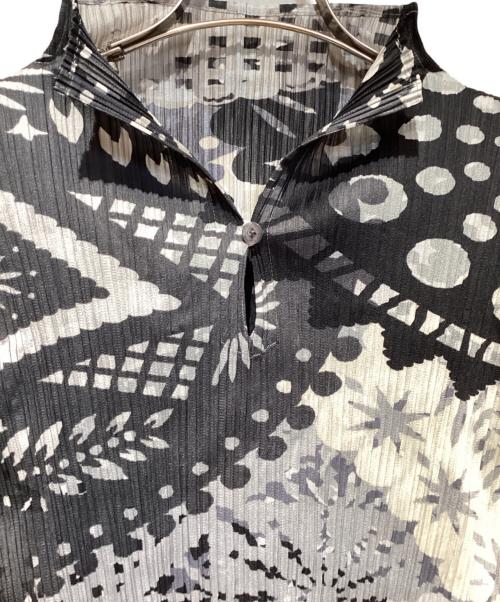 PLEATS PLEASE（プリーツプリーズ）PLEATS PLEASE (プリーツプリーズ) プリーツカットソー ブラック サイズ:3の古着・服飾アイテム