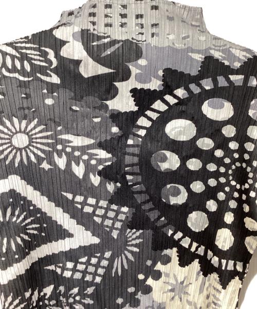 PLEATS PLEASE（プリーツプリーズ）PLEATS PLEASE (プリーツプリーズ) プリーツカットソー ブラック サイズ:3の古着・服飾アイテム