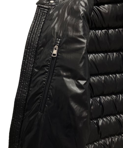MONCLER（モンクレール）MONCLER (モンクレール) BERRIAT/ダウンジャケット ブラック サイズ:2の古着・服飾アイテム