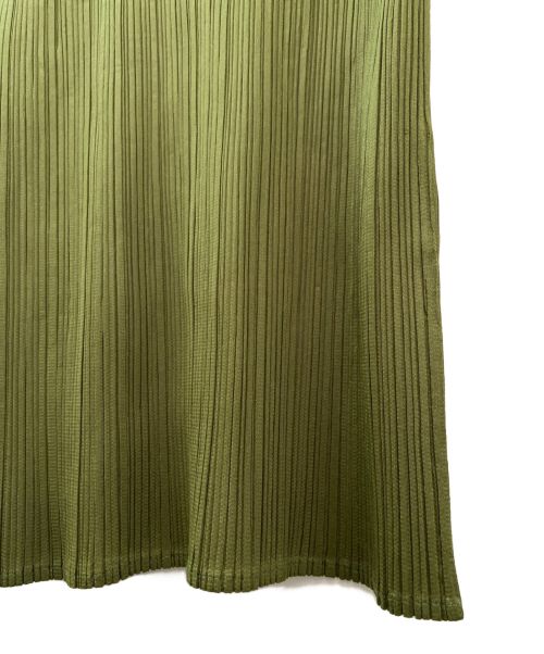 PLEATS PLEASE（プリーツプリーズ）PLEATS PLEASE (プリーツプリーズ) ハイネックプリーツカットソー オリーブ サイズ:FREEの古着・服飾アイテム