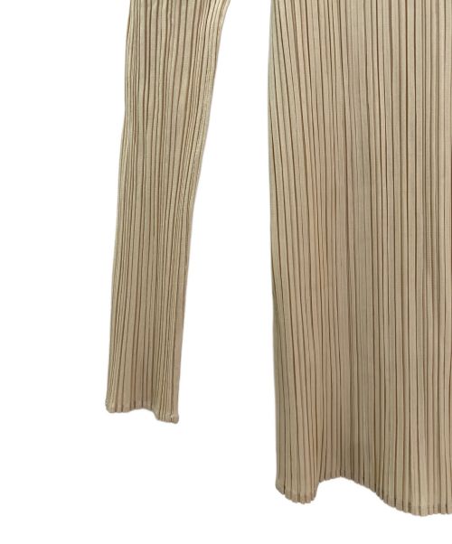 PLEATS PLEASE（プリーツプリーズ）PLEATS PLEASE (プリーツプリーズ) ハイネックプリーツカットソー ベージュ サイズ:4の古着・服飾アイテム