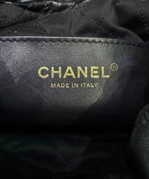 CHANEL（シャネル）CHANEL (シャネル) CHANEL22 ミニ ハンドバッグ ブラック サイズ:‐の古着・服飾アイテム