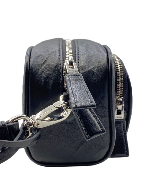 PRADA（プラダ）PRADA (プラダ) シンボルトライアングルロゴショルダーバッグ ブラック サイズ:-の古着・服飾アイテム