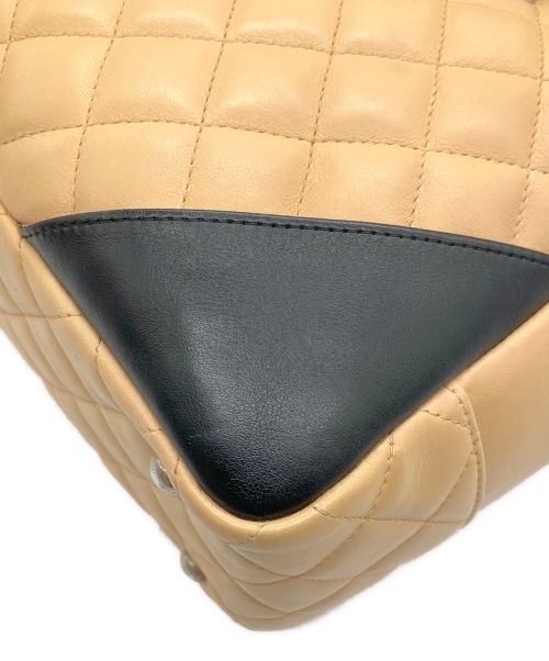 CHANEL（シャネル）CHANEL (シャネル) マトラッセ レザーハンドバッグ ブラック×ベージュ サイズ:27の古着・服飾アイテム