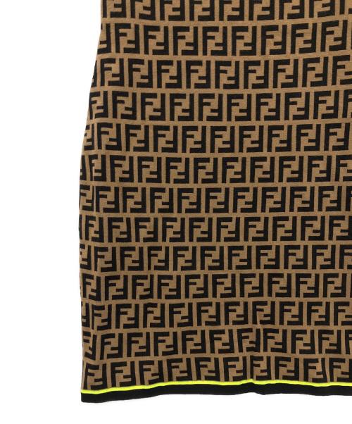 FENDI（フェンディ）FENDI (フェンディ) ノースリーブズッカ柄ワンピース ブラウン サイズ:42の古着・服飾アイテム