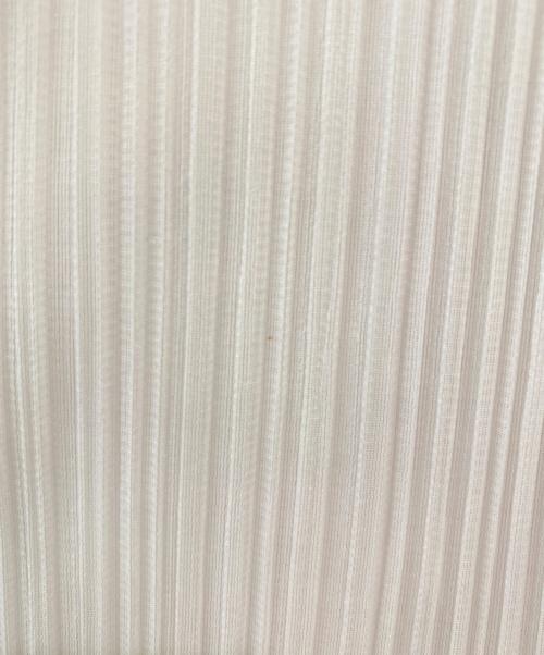 PLEATS PLEASE（プリーツプリーズ）PLEATS PLEASE (プリーツプリーズ) リボンモチーフプリーツカットソー ホワイト サイズ:3の古着・服飾アイテム