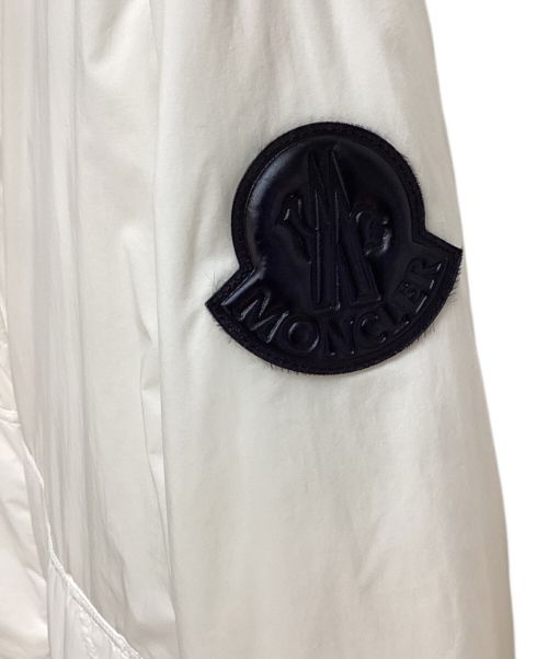MONCLER（モンクレール）MONCLER (モンクレール) MENCHIB（メンチブ） /ダウンジャケット ホワイト サイズ:3の古着・服飾アイテム