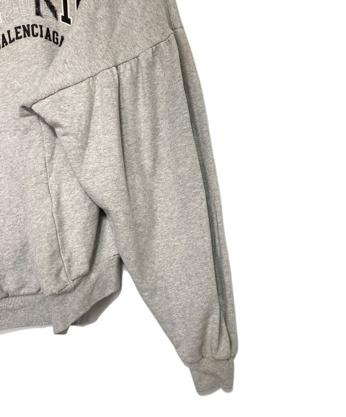 BALENCIAGA（バレンシアガ）BALENCIAGA (バレンシアガ) ROUND HOODIE グレー サイズ:Lの古着・服飾アイテム