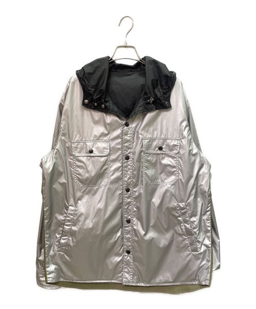 MONCLER（モンクレール）MONCLER (モンクレール) DONAN GIUBBOTTO マウンテンパーカー オリーブ×ブラック サイズ:3の古着・服飾アイテム
