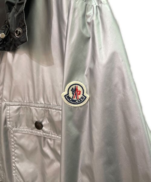 MONCLER（モンクレール）MONCLER (モンクレール) DONAN GIUBBOTTO マウンテンパーカー オリーブ×ブラック サイズ:3の古着・服飾アイテム