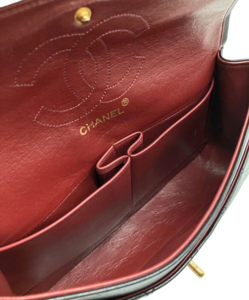 CHANEL（シャネル）CHANEL (シャネル) マトラッセ25/Wフラップチェーンショルダーバッグ ブラック サイズ:25の古着・服飾アイテム