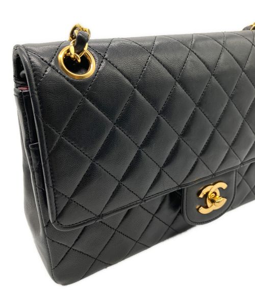 CHANEL（シャネル）CHANEL (シャネル) マトラッセ25/Wフラップチェーンショルダーバッグ ブラック サイズ:25の古着・服飾アイテム