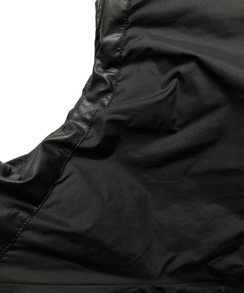 PRADA（プラダ）PRADA (プラダ) フーデッドダウンジャケット ブラック サイズ:Sの古着・服飾アイテム