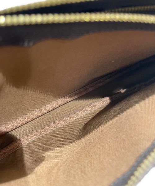 LOUIS VUITTON（ルイ ヴィトン）LOUIS VUITTON (ルイ ヴィトン) ミュルティ･ポシェット･アクセソワールの古着・服飾アイテム