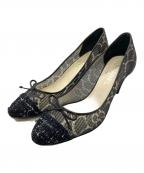 CHANELシャネル）の古着「バレリーナ カメリア シャネルツイード ヒールパンプス」｜ブラック