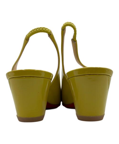 Christian Louboutin（クリスチャン・ルブタン）Christian Louboutin (クリスチャン・ルブタン) バックストラップミュール イエロー サイズ:38 1/2の古着・服飾アイテム
