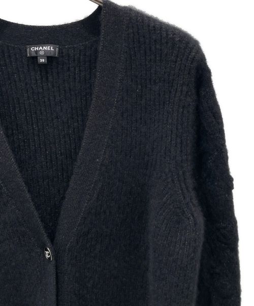 CHANEL（シャネル）CHANEL (シャネル) 2ポケットココボタンカーディガン ブラック サイズ:38の古着・服飾アイテム