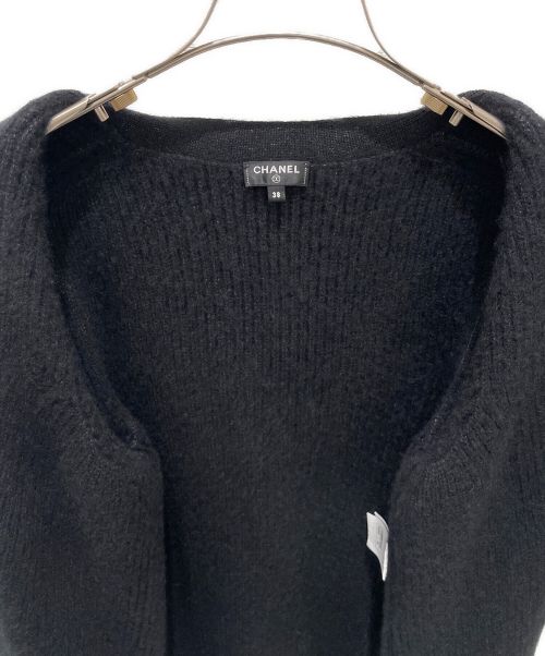 CHANEL（シャネル）CHANEL (シャネル) 2ポケットココボタンカーディガン ブラック サイズ:38の古着・服飾アイテム