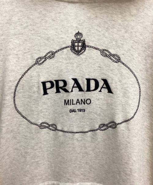 PRADA（プラダ）PRADA (プラダ) Embroidery Logo Hoodie（エンブロイダリーロゴフーディー） アイボリー サイズ:XLの古着・服飾アイテム