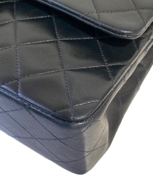 CHANEL（シャネル）CHANEL (シャネル) マトラッセ25 Wフラップチェーンショルダーバッグ ブラック サイズ:25の古着・服飾アイテム