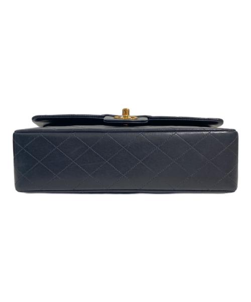 CHANEL（シャネル）CHANEL (シャネル) マトラッセ25 Wフラップチェーンショルダーバッグ ブラック サイズ:25の古着・服飾アイテム