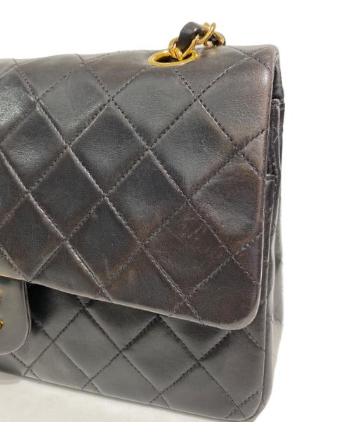 CHANEL（シャネル）CHANEL (シャネル) マトラッセ25 Wフラップチェーンショルダーバッグ ブラック サイズ:25の古着・服飾アイテム