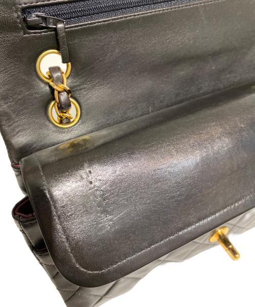 CHANEL（シャネル）CHANEL (シャネル) マトラッセ25 Wフラップチェーンショルダーバッグ ブラック サイズ:25の古着・服飾アイテム