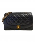 CHANELシャネル）の古着「ダイアナ マトラッセショルダーバッグ 25」｜ブラック