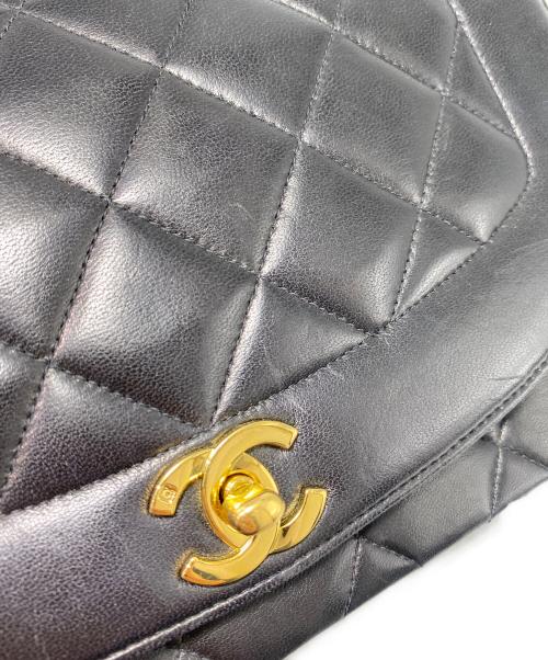 CHANEL（シャネル）CHANEL (シャネル) ダイアナ マトラッセショルダーバッグ 25 ブラック サイズ:25の古着・服飾アイテム