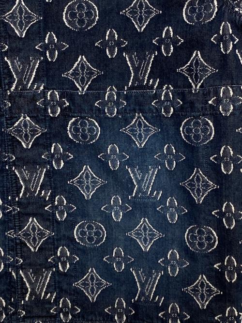LOUIS VUITTON（ルイ ヴィトン）LOUIS VUITTON (ルイ ヴィトン) モノグラムショートスリーブシャンブレーシャツ インディゴ サイズ:Mの古着・服飾アイテム