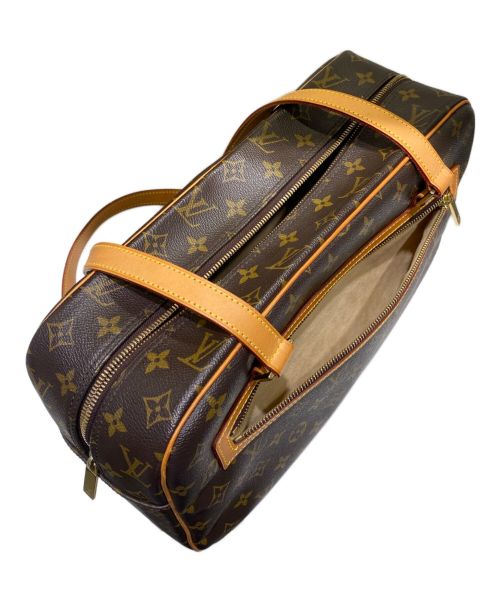 LOUIS VUITTON（ルイ ヴィトン）LOUIS VUITTON (ルイ ヴィトン) シテGM サイズ:GMの古着・服飾アイテム