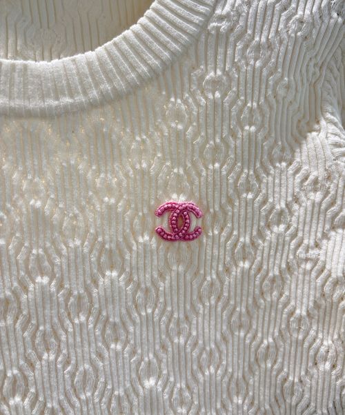 CHANEL（シャネル）CHANEL (シャネル) ココマークパッチニット アイボリー サイズ:34の古着・服飾アイテム