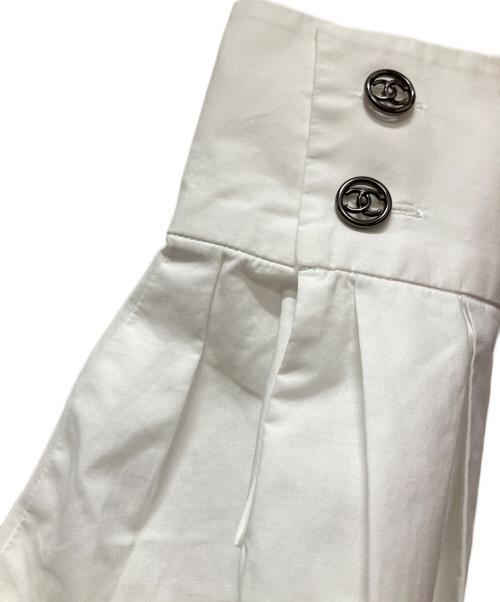 CHANEL（シャネル）CHANEL (シャネル) コマークボタン 長袖シャツ ホワイト サイズ:36の古着・服飾アイテム