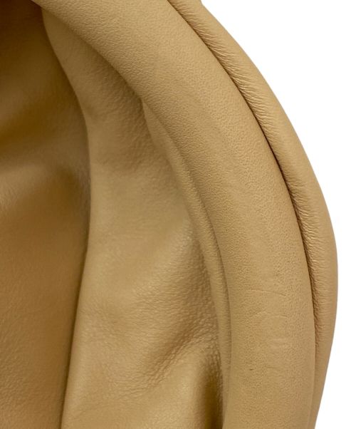 BOTTEGA VENETA（ボッテガベネタ）BOTTEGA VENETA (ボッテガベネタ) ザ チェーンショルダーバッグ ベージュの古着・服飾アイテム