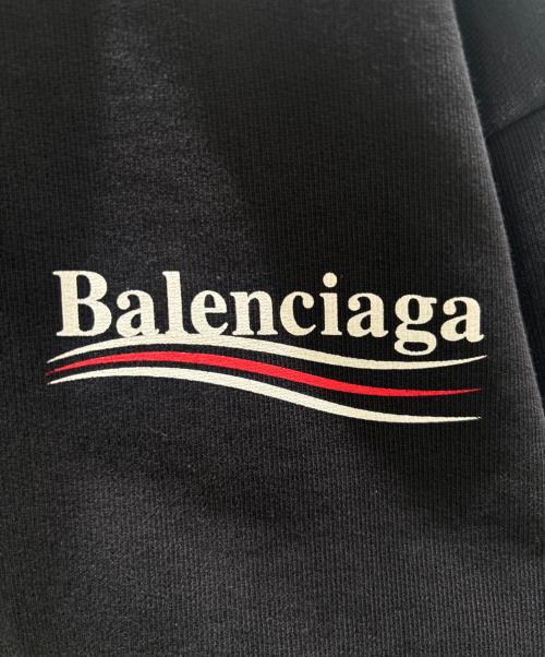 BALENCIAGA（バレンシアガ）BALENCIAGA (バレンシアガ) LOGO PRINTED HOODED SWEATER ロゴプリント スウェットプルオーバー ブラック サイズ:XSの古着・服飾アイテム