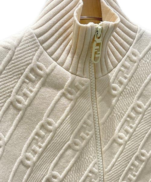 FENDI（フェンディ）FENDI (フェンディ) Fendi Zipped Knit Dress ジップアップ エンボス ワンピース ベージュ サイズ:38の古着・服飾アイテム