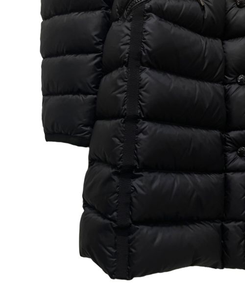 MONCLER（モンクレール）MONCLER (モンクレール) HERMIFUR/ダウンコート ブラックの古着・服飾アイテム