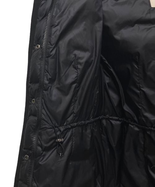 MONCLER（モンクレール）MONCLER (モンクレール) HERMIFUR/ダウンコート ブラックの古着・服飾アイテム