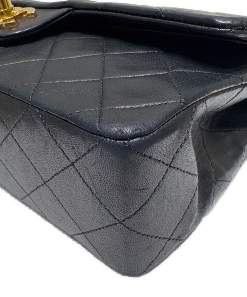 CHANEL（シャネル）CHANEL (シャネル) Wフラップチェーンショルダーバッグ ブラック サイズ:23の古着・服飾アイテム