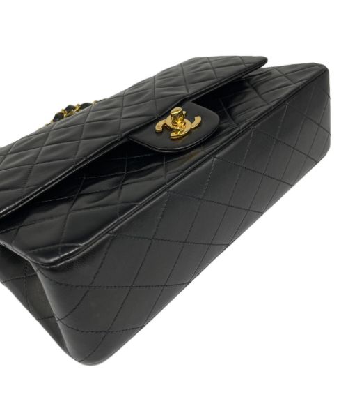 CHANEL（シャネル）CHANEL (シャネル) マトラッセ25 Wフラップ チェーンショルダーバッグ 	 ブラック サイズ:25の古着・服飾アイテム