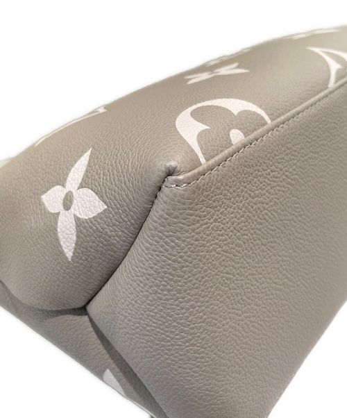 LOUIS VUITTON（ルイ ヴィトン）LOUIS VUITTON (ルイ ヴィトン) プティ・パレPM  トゥルトレール×クレーム サイズ:PMの古着・服飾アイテム